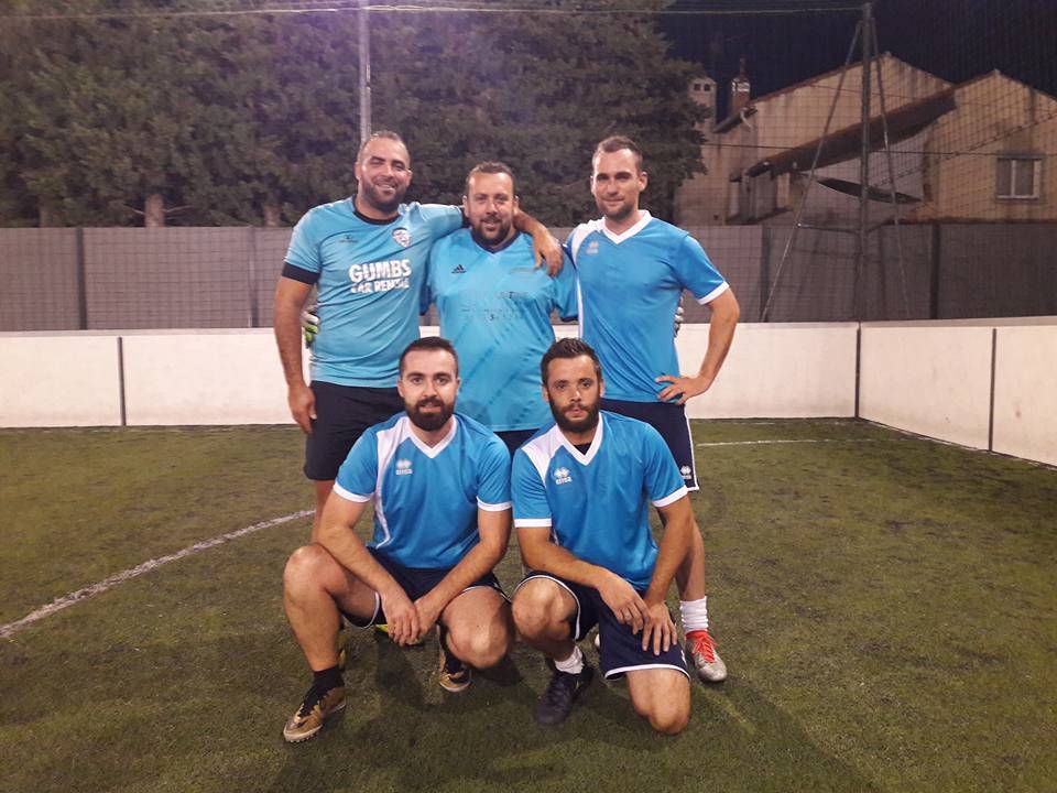 FOOT OUTDOOR-Club évolution-équipe soccer -compétition-evoleague-terrrain